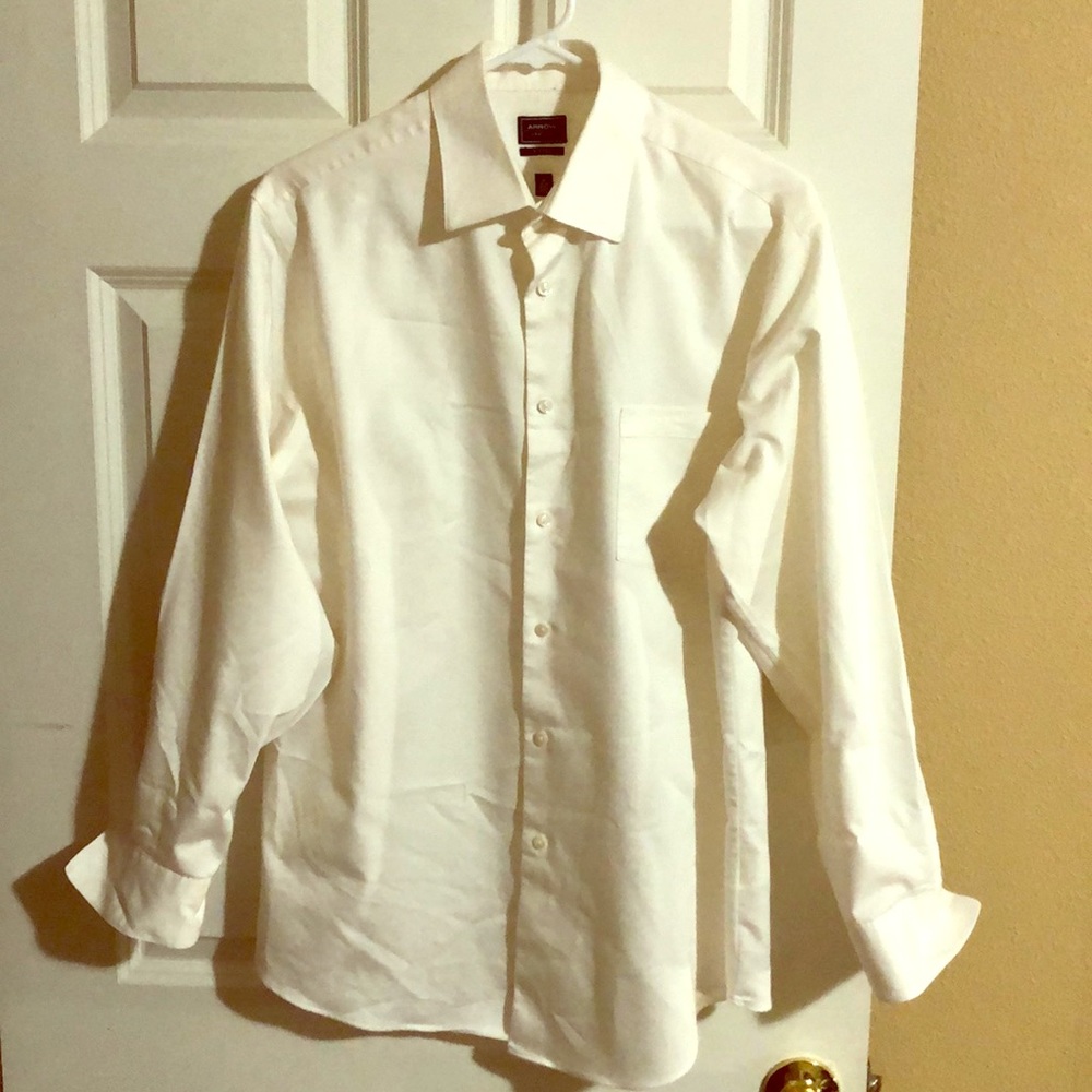 White dress shirt